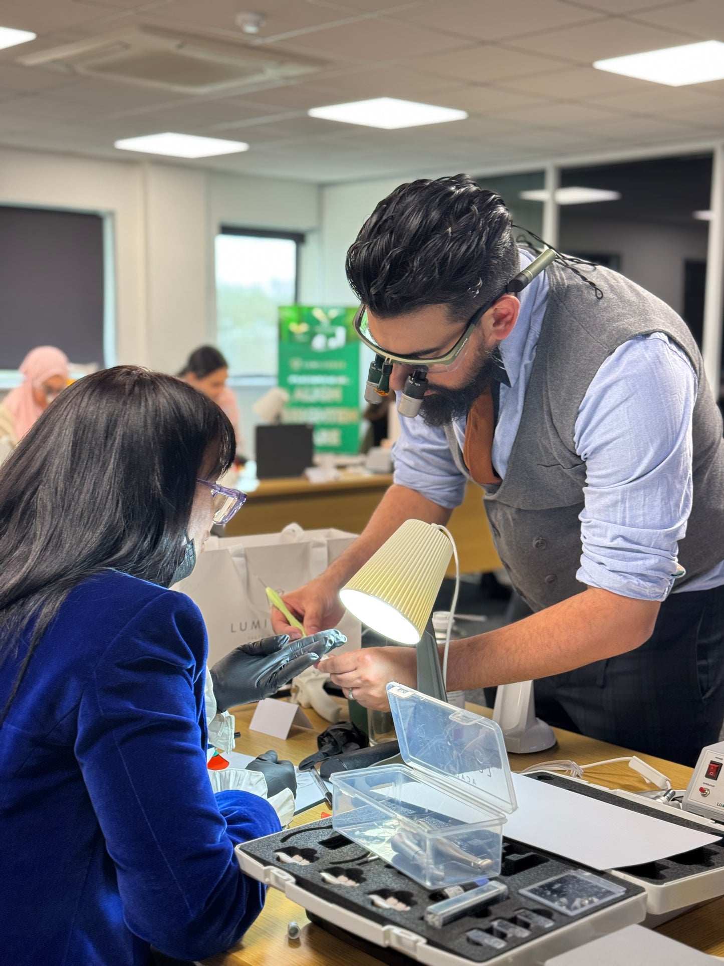 ICON INFILTRATION & RUBBER DAM MASTERY with Dr Shiraz Khan